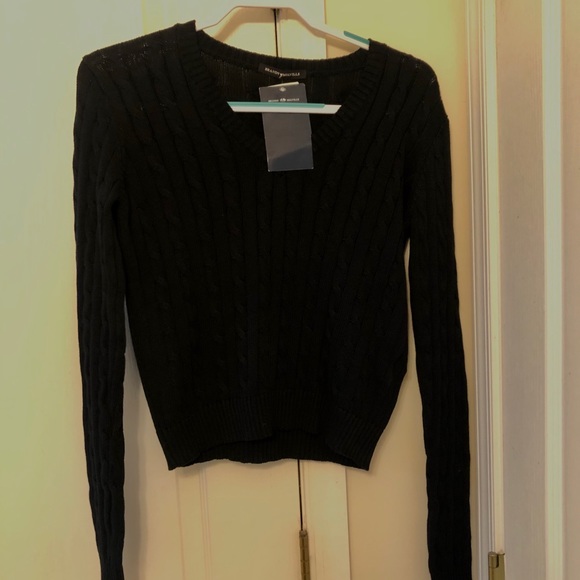 BRANDY MELVILLE navy sweater - Picture 3 of 8